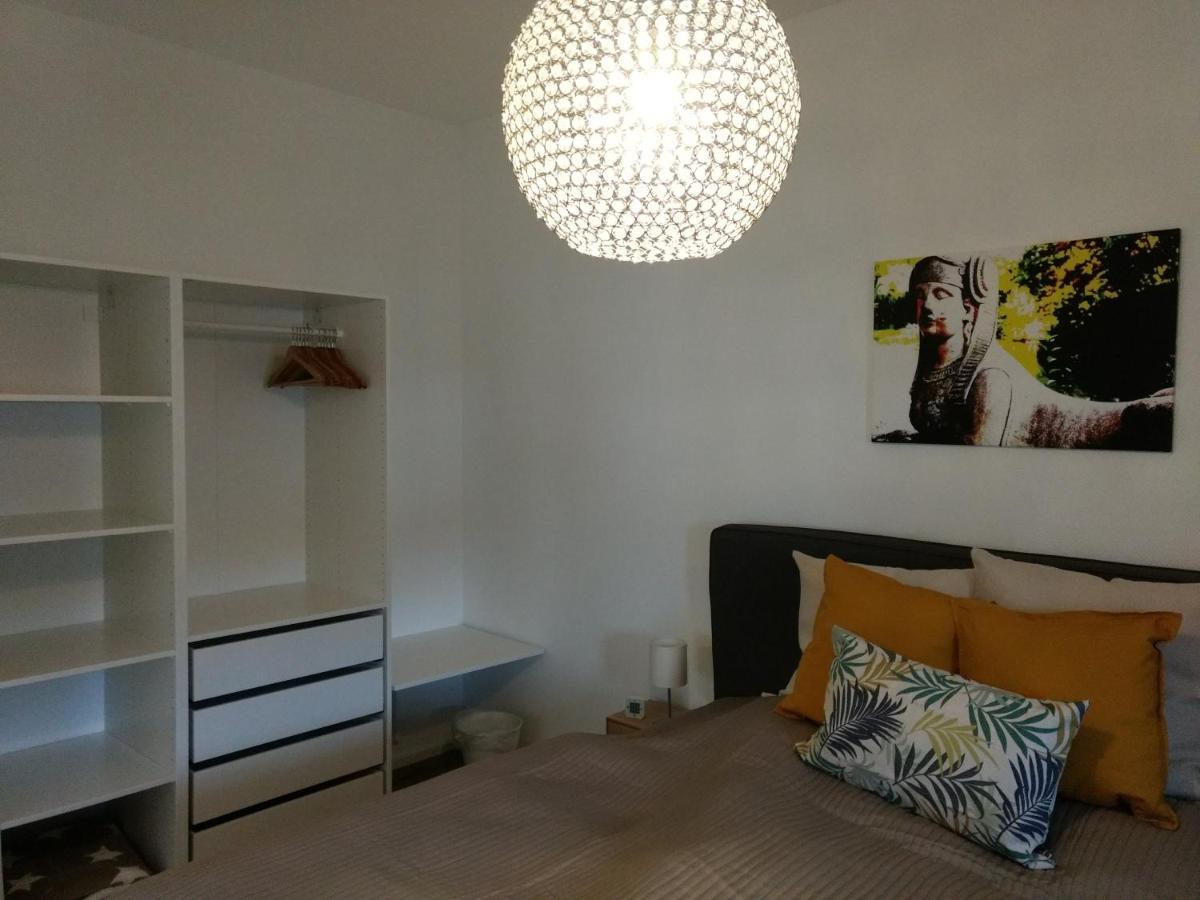 Appartamento Strietpartment - 2 Schlafzimmer, Viel Raum Und Ruhe Aschaffenburg Esterno foto